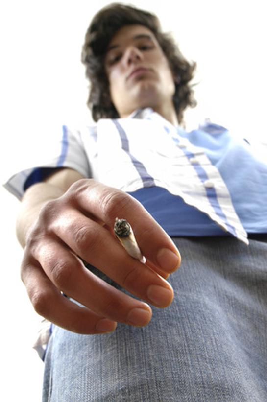 Kiffende mit Bedenken